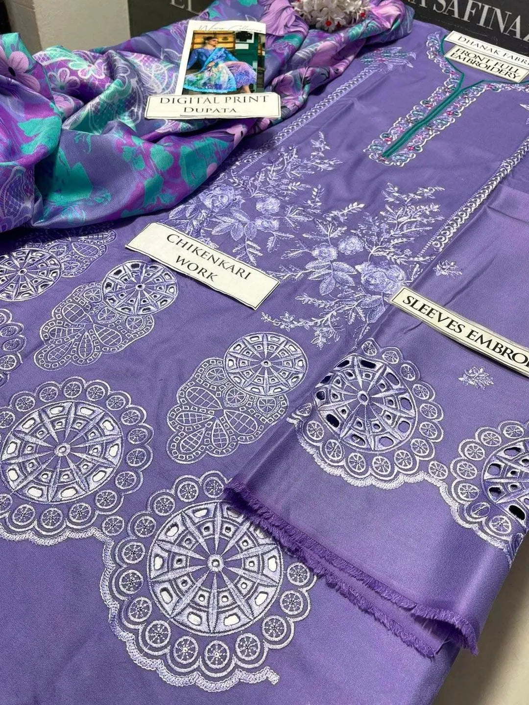 3pcs Unstitched Women's Embriodered Suit