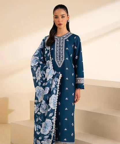 3 Pcs Women's Unstitched Embriodered Suit