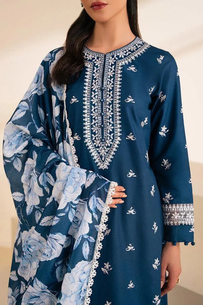 3 Pcs Women's Unstitched Embriodered Suit